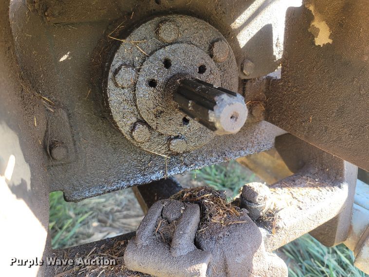 image for item LM9765 Allis Chalmers 7010  tractor