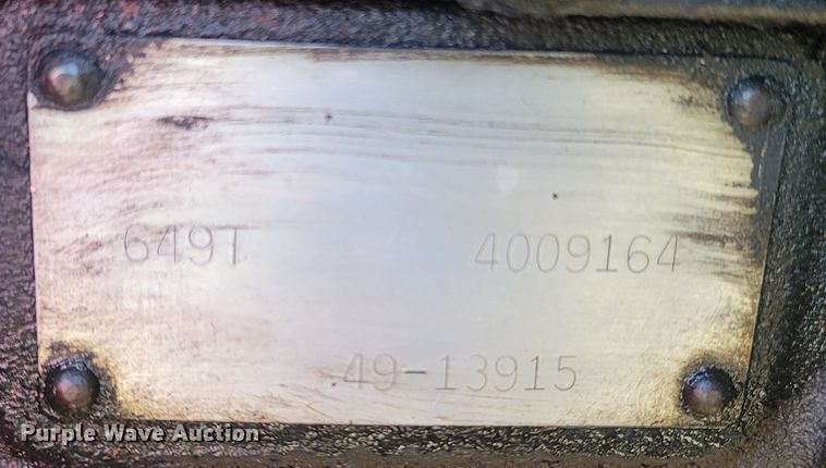 image for item LM9765 Allis Chalmers 7010  tractor