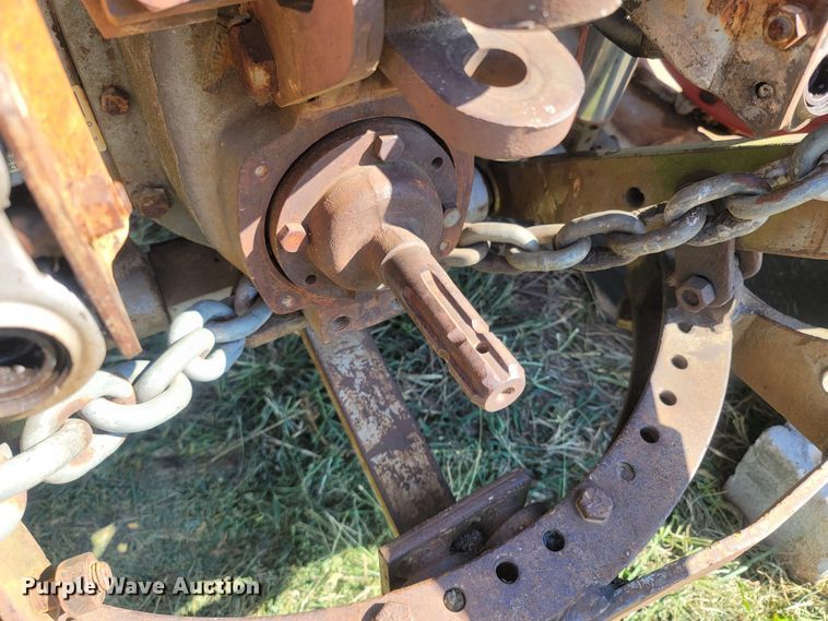 image for item LM9785 1967 Massey Ferguson 1100  tractor