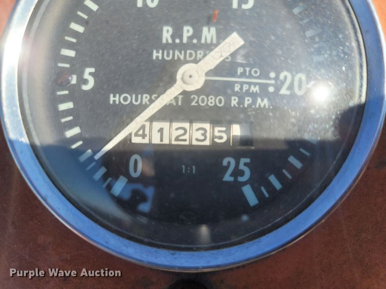 image for item LM9785 1967 Massey Ferguson 1100  tractor