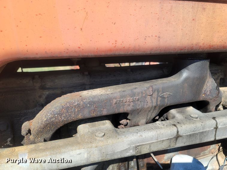 image for item LM9785 1967 Massey Ferguson 1100  tractor