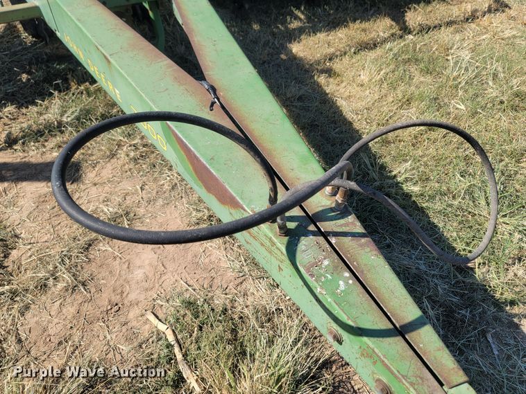 image for item LM9786 John Deere 7000  no-till planter