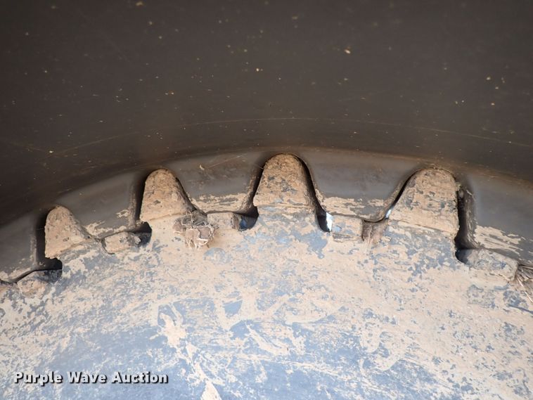 image for item LU9501 (2) ATI Camoplast tracks