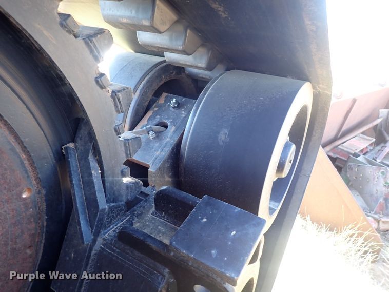 image for item LU9501 (2) ATI Camoplast tracks