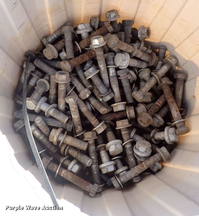 image for item LU9501 (2) ATI Camoplast tracks