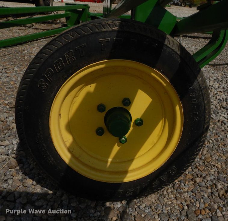 image for item LY9064 (2) John Deere marker arms