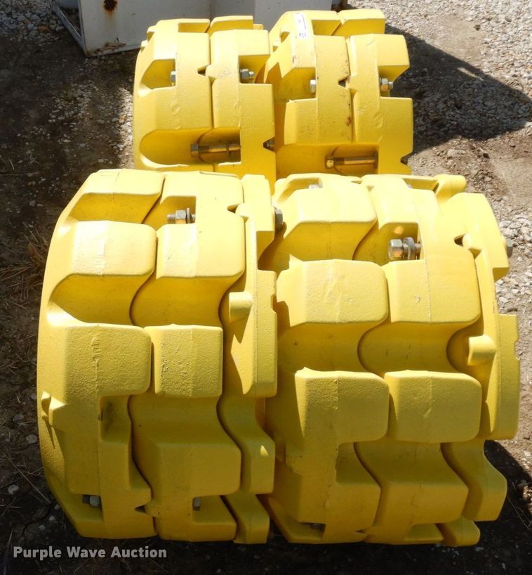 image for item LY9067 (10) John Deere wheel weights