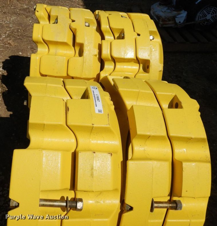 image for item LY9067 (10) John Deere wheel weights