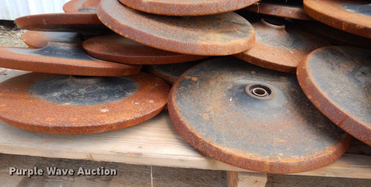 image for item LY9069 Approximately 48 John Deere A89397 closing wheels