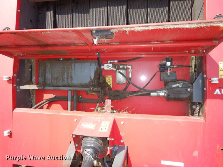 image for item LY9078 Massey Ferguson 2956A  round baler
