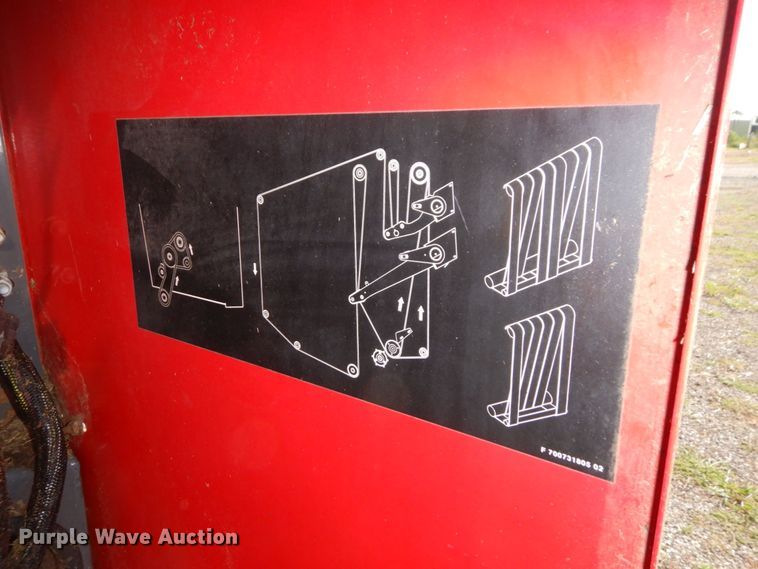 image for item LY9078 Massey Ferguson 2956A  round baler