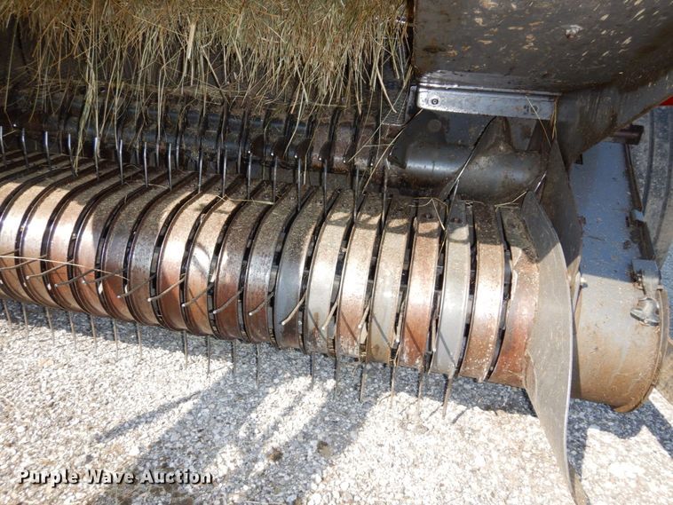 image for item LY9078 Massey Ferguson 2956A  round baler