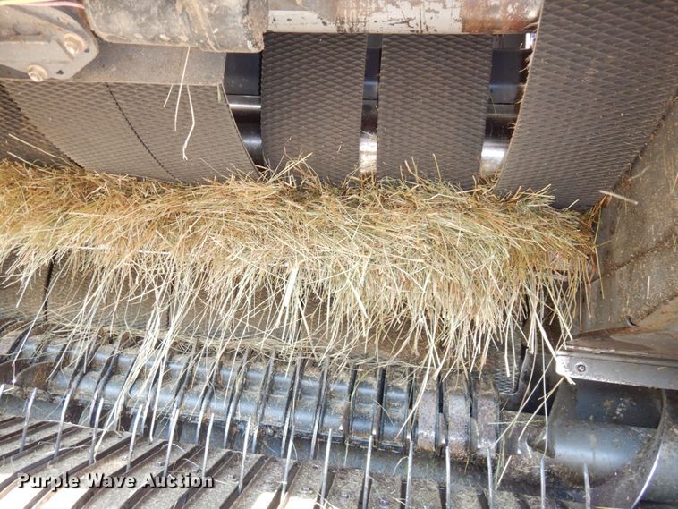 image for item LY9078 Massey Ferguson 2956A  round baler