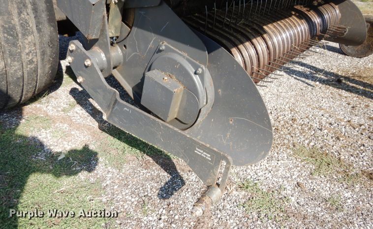 image for item LY9078 Massey Ferguson 2956A  round baler