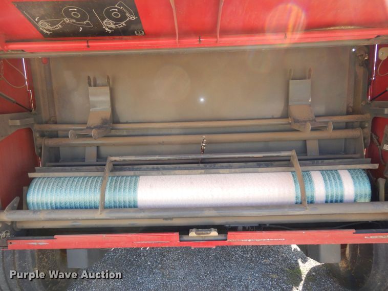 image for item LY9078 Massey Ferguson 2956A  round baler