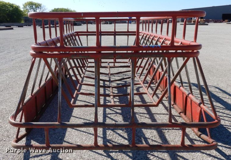image for item LY9094 (2) Hoffman Brothers Welding hay bale feeders