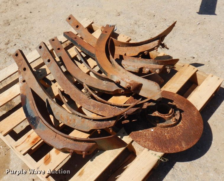 image for item MH9142 Brillion Soil Commander  disk ripper