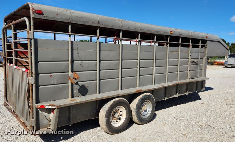 image for item MK9303 1991 Maxwell  livestock trailer