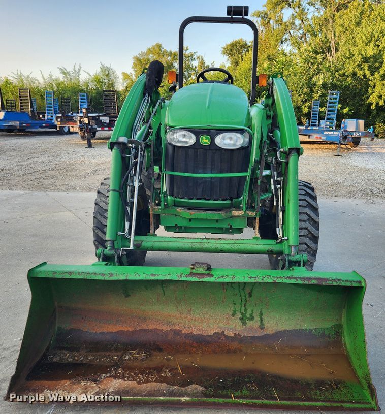image for item MK9304 2008 John Deere 4105  MFWD tractor