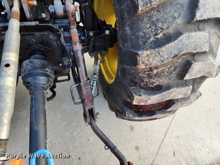 image for item MK9304 2008 John Deere 4105  MFWD tractor