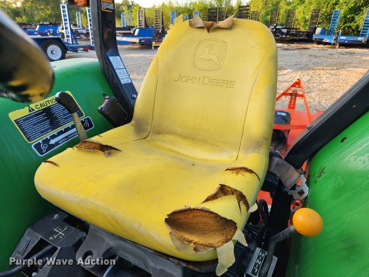 image for item MK9304 2008 John Deere 4105  MFWD tractor