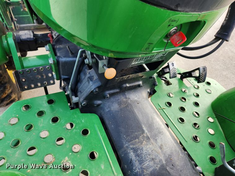 image for item MK9304 2008 John Deere 4105  MFWD tractor