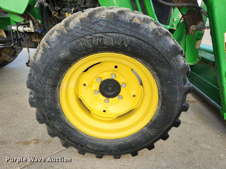 image for item MK9304 2008 John Deere 4105  MFWD tractor