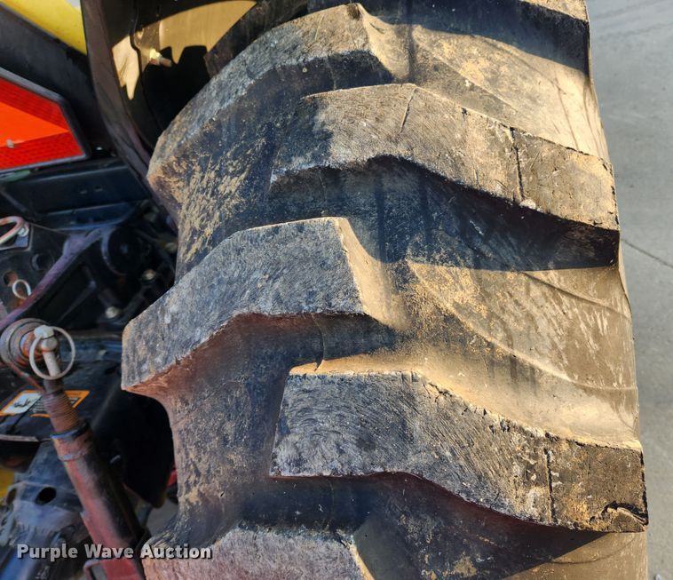 image for item MK9304 2008 John Deere 4105  MFWD tractor