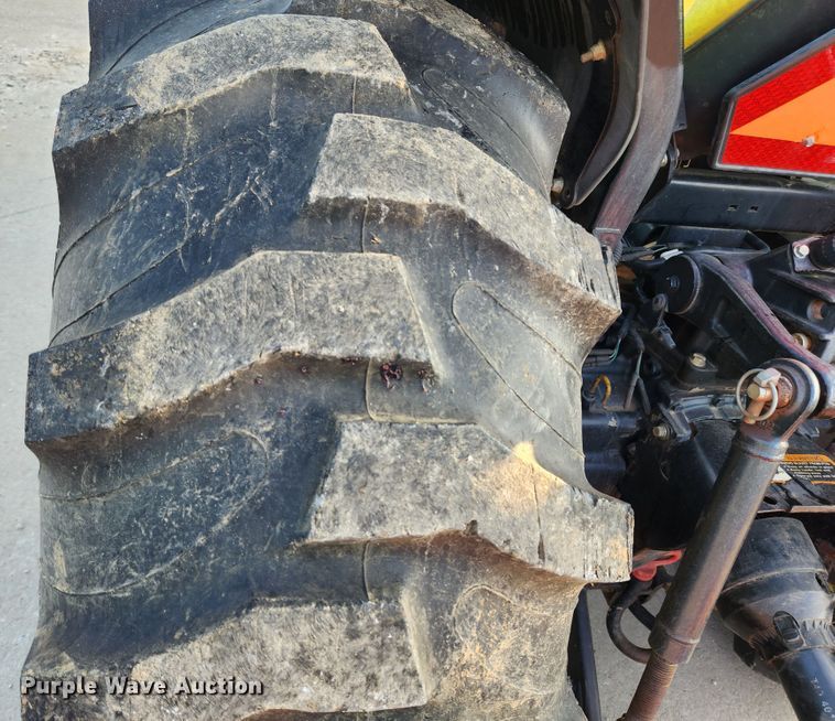 image for item MK9304 2008 John Deere 4105  MFWD tractor