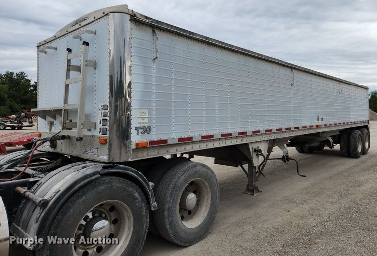image for item MK9368 1999 Wilson DWH-400  grain trailer