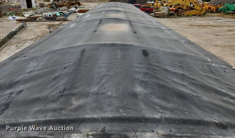 image for item MK9368 1999 Wilson DWH-400  grain trailer