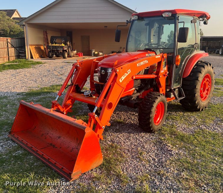 image for item MQ9791 Kubota L6060  MFWD tractor