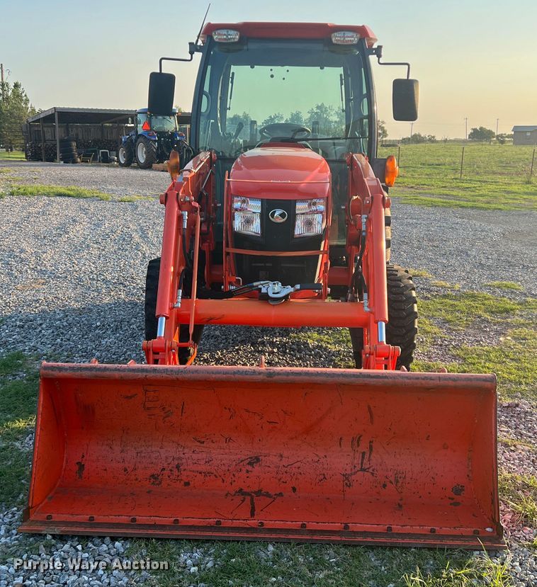 image for item MQ9791 Kubota L6060  MFWD tractor