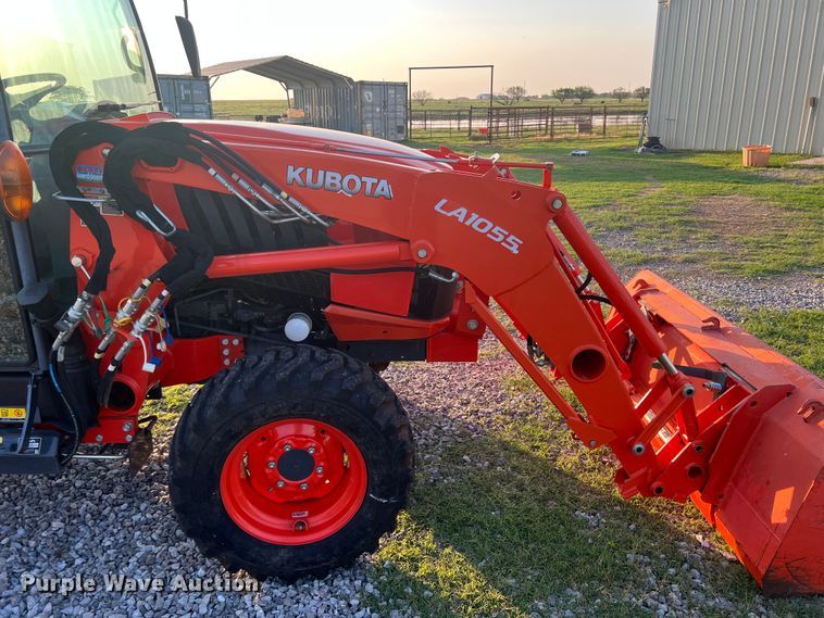 image for item MQ9791 Kubota L6060  MFWD tractor