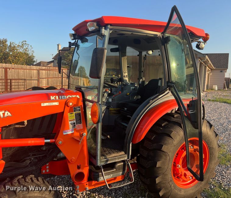 image for item MQ9791 Kubota L6060  MFWD tractor