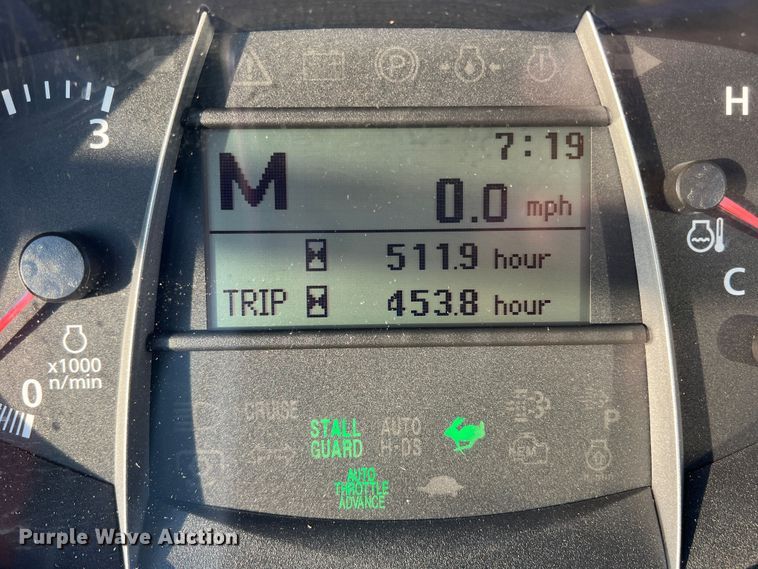 image for item MQ9791 Kubota L6060  MFWD tractor