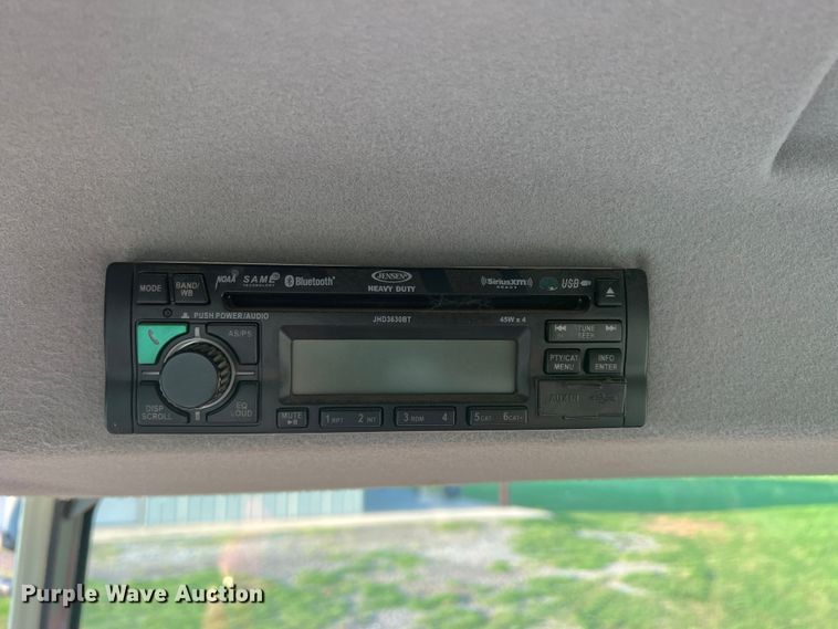 image for item MQ9791 Kubota L6060  MFWD tractor