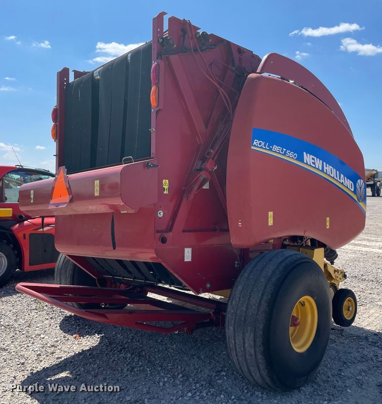 image for item MR9332 2016 New Holland 560RB  round baler