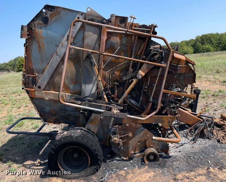 image for item MR9342 2022 Kubota BV4160  round baler