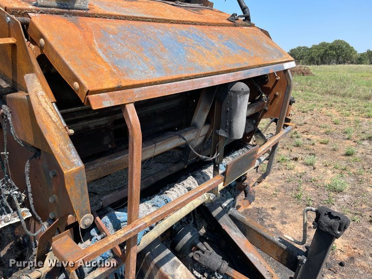 image for item MR9342 2022 Kubota BV4160  round baler