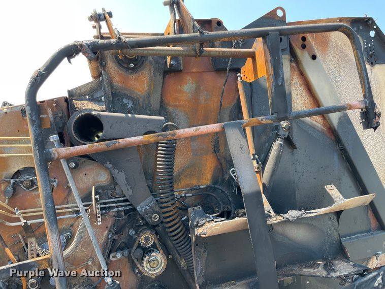 image for item MR9342 2022 Kubota BV4160  round baler