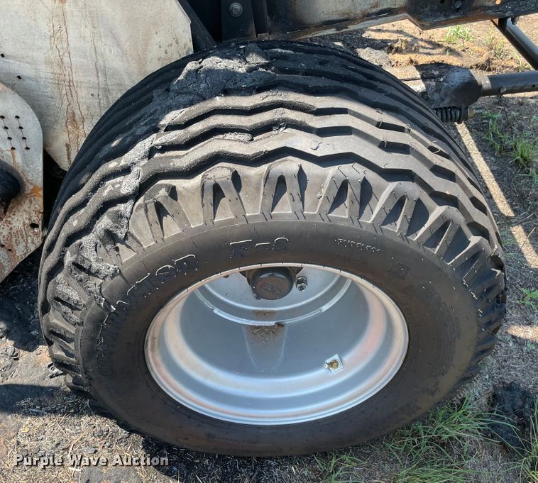 image for item MR9342 2022 Kubota BV4160  round baler