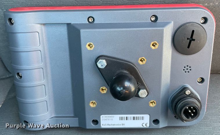 image for item MR9342 2022 Kubota BV4160  round baler