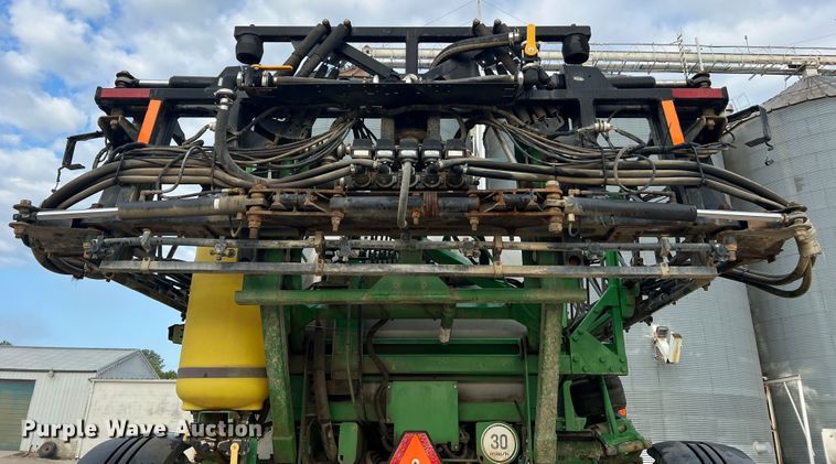 image for item MR9841 2010 John Deere 4730  sprayer