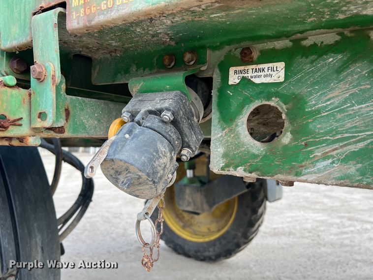 image for item MR9841 2010 John Deere 4730  sprayer