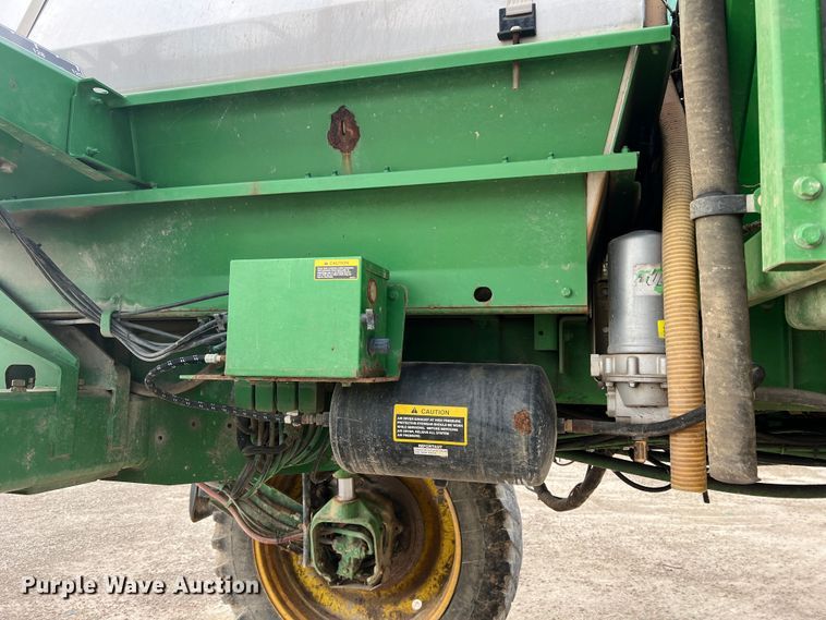 image for item MR9841 2010 John Deere 4730  sprayer