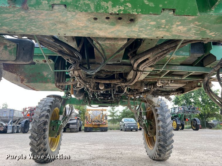 image for item MR9841 2010 John Deere 4730  sprayer