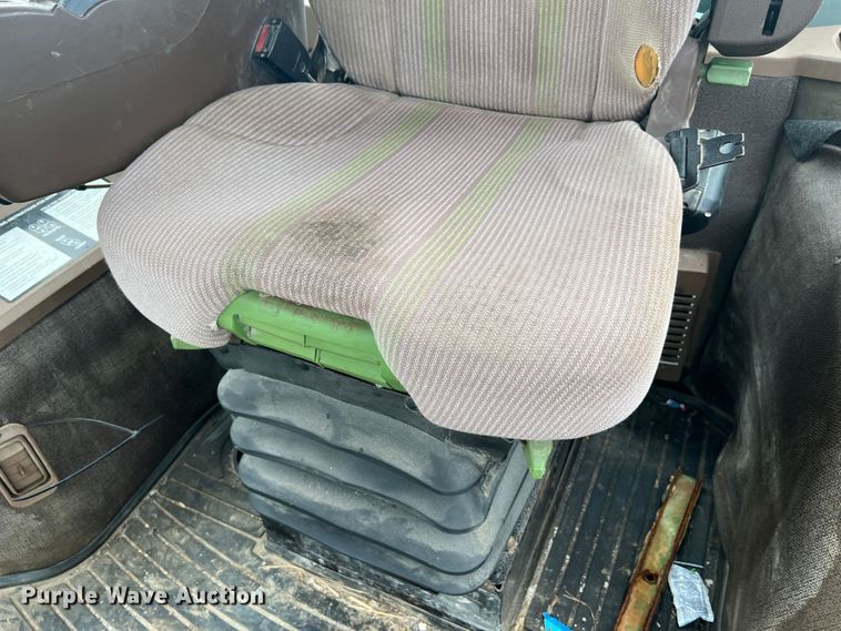 image for item MR9841 2010 John Deere 4730  sprayer