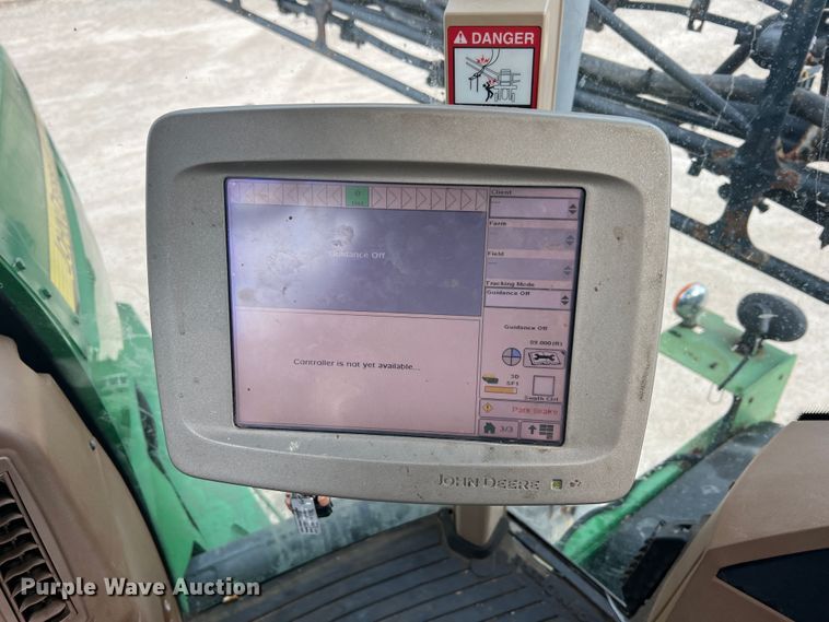 image for item MR9841 2010 John Deere 4730  sprayer