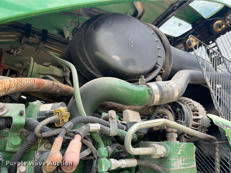 image for item MR9841 2010 John Deere 4730  sprayer